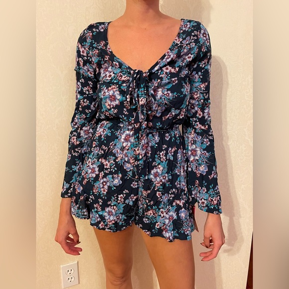 Xhilaration Pants - Brand New Navy and Floral Xhilaration Romper from Target